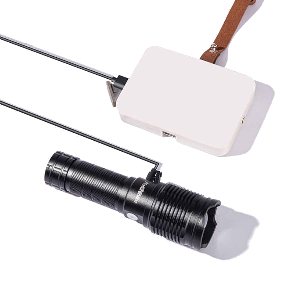 Lanterna Outdoor Flashlight